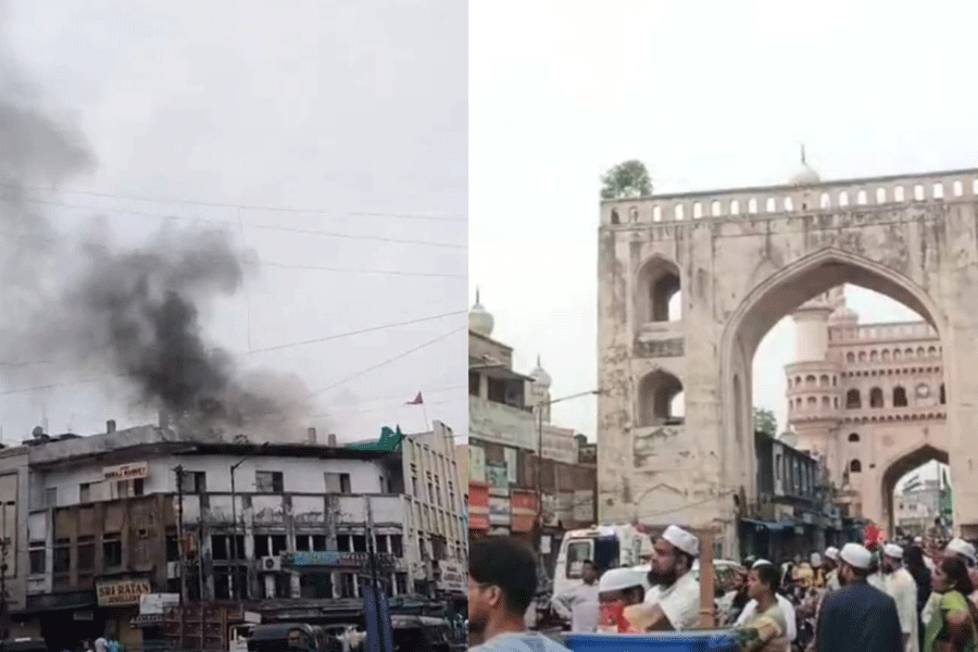 হায়দরাবাদে ভবনে আগুন, ৮ জনের মৃত্যু 2 fire hid