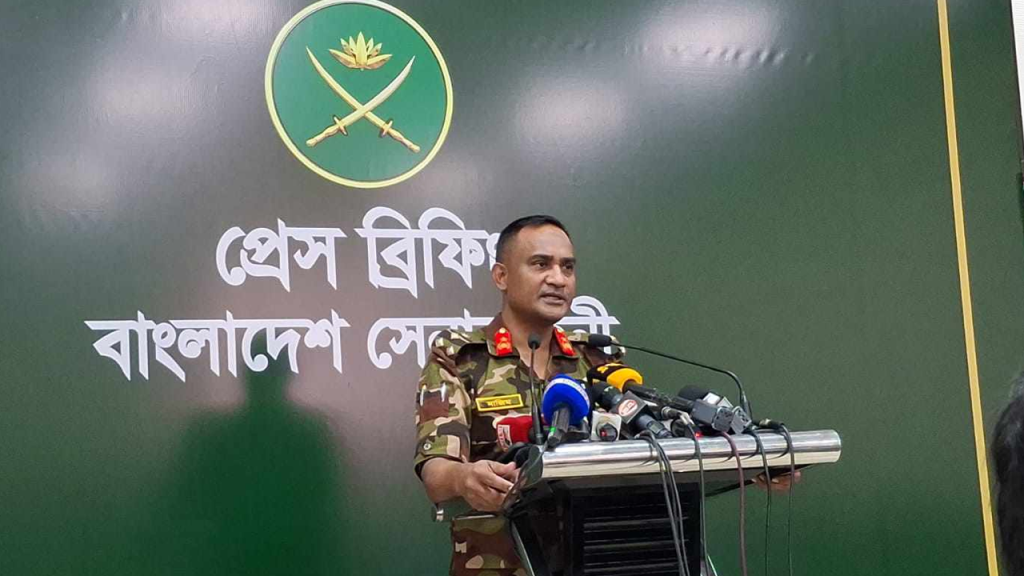 সরকারের সঙ্গে সেনাবাহিনীর কোনো বিরোধ নেই: সেনা সদরের ব্রিফিং 2 image 191101 1748254441